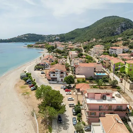 Athena's Paradise Apartman