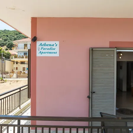 Athena's Paradise Apartament *