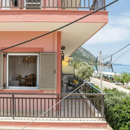 Apartamento Athena's Paradise Poros (Kefalonia)